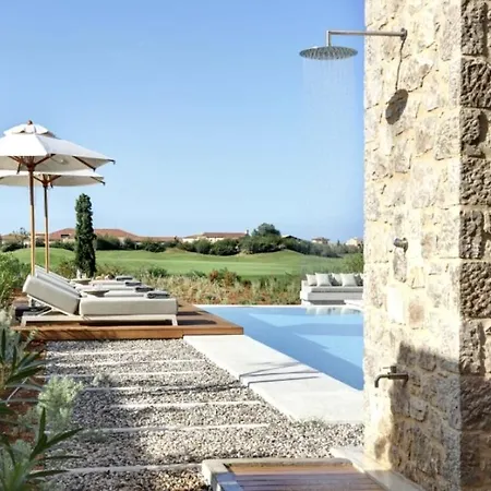 22 At Costa Navarino 别墅